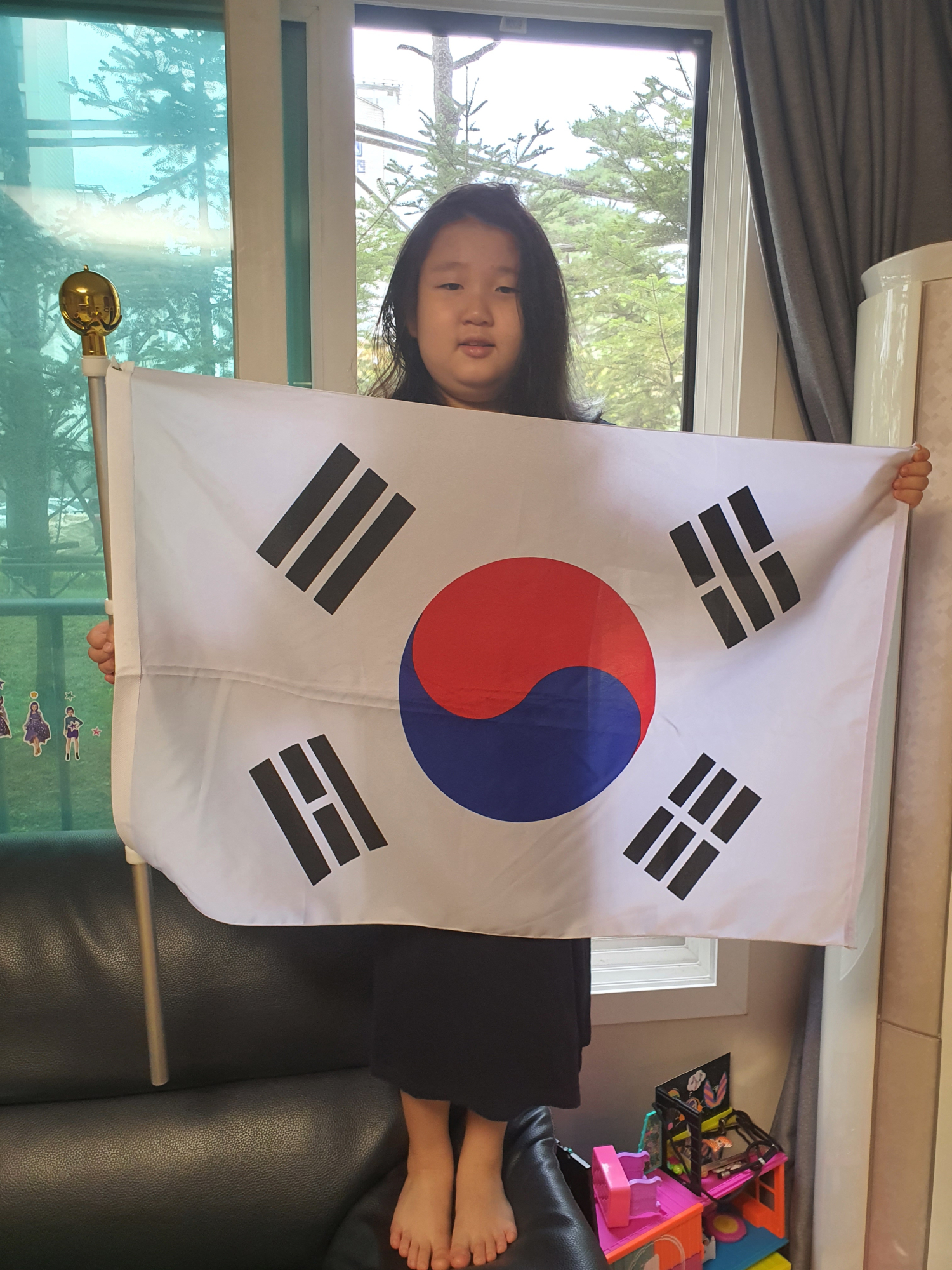 오늘은 한글날입니다.