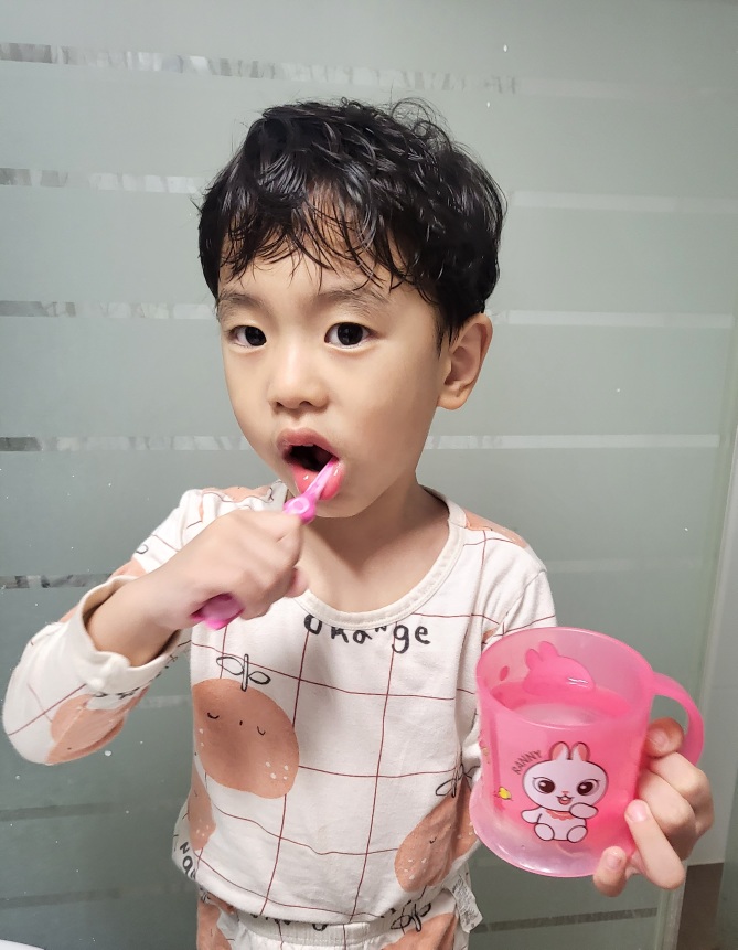 KakaoTalk_20230403_160858947.jpg